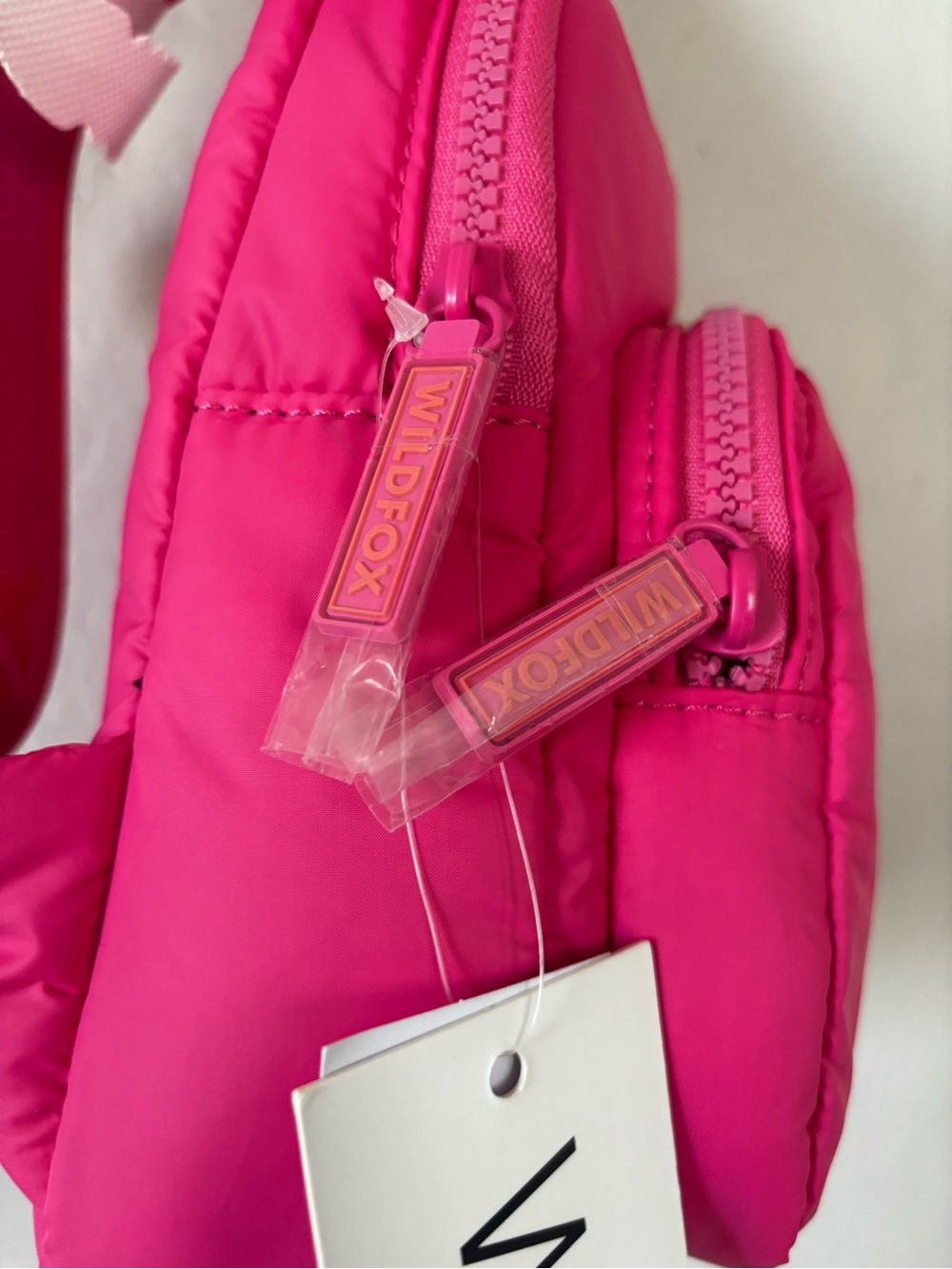 Wildfox NWT Fuchsia Sling Bag with logo adjustable guitar strap - Picture 2 of 6